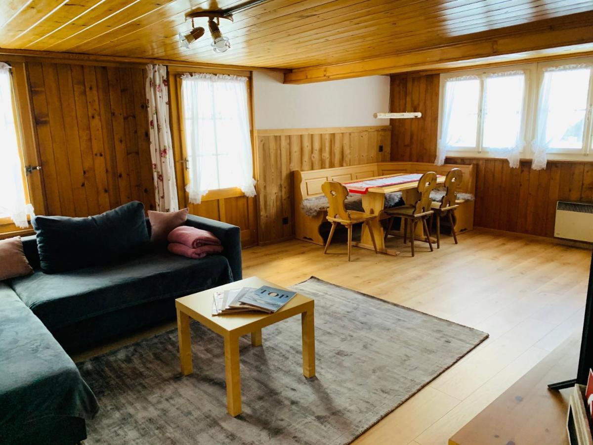 Fluehblueemli Appartement Grindelwald Buitenkant foto